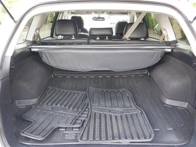 2014 Subaru Outback 2.5i Premium   - Photo 17 - Kirkland, WA 98033
