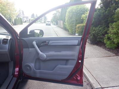 2007 Honda CR-V LX   - Photo 16 - Kirkland, WA 98033