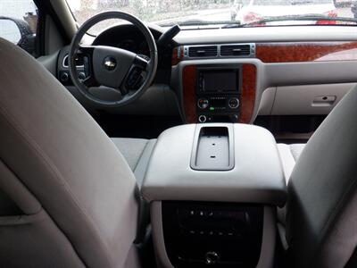 2007 Chevrolet Tahoe LT 4dr SUV - Photo 8 - Kirkland, WA 98033