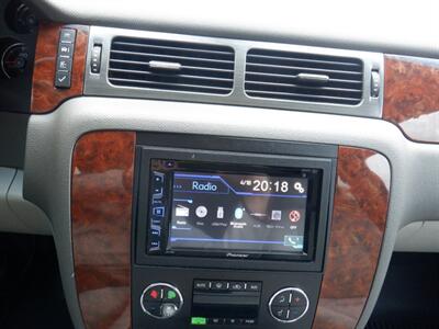 2007 Chevrolet Tahoe LT 4dr SUV - Photo 15 - Kirkland, WA 98033