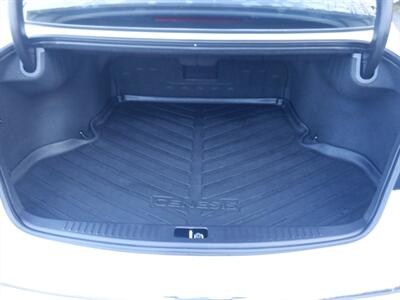 2013 Hyundai Genesis 5.0L R-Spec   - Photo 24 - Kirkland, WA 98033