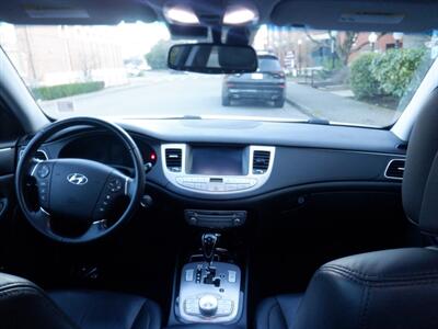 2013 Hyundai Genesis 5.0L R-Spec   - Photo 21 - Kirkland, WA 98033