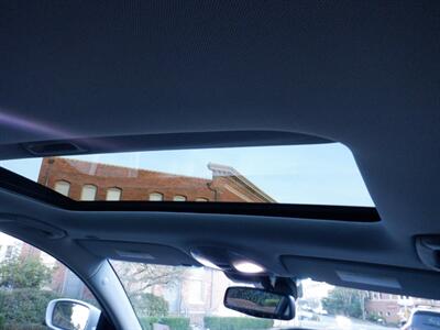 2013 Hyundai Genesis 5.0L R-Spec   - Photo 9 - Kirkland, WA 98033