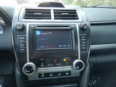 2012 Toyota Camry SE - Photo 14 - Kirkland, WA 98033