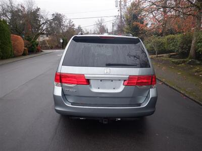 2010 Honda Odyssey EX-L   - Photo 4 - Kirkland, WA 98033