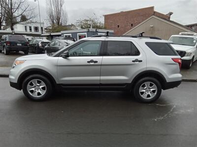 2013 Ford Explorer AWD   - Photo 2 - Kirkland, WA 98033