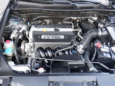 2009 Honda Accord EX-L   - Photo 19 - Kirkland, WA 98033