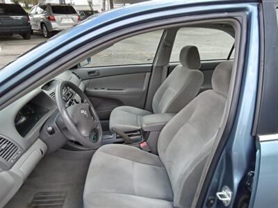 2004 Toyota Camry LE   - Photo 9 - Kirkland, WA 98033