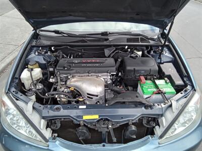 2004 Toyota Camry LE   - Photo 19 - Kirkland, WA 98033
