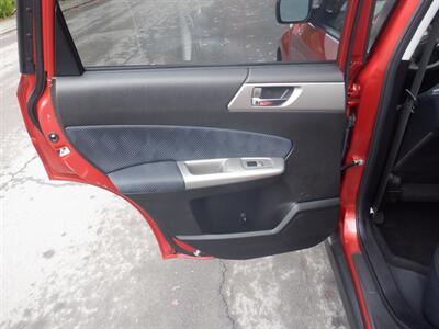 2010 Subaru Forester 2.5X Premium   - Photo 19 - Kirkland, WA 98033