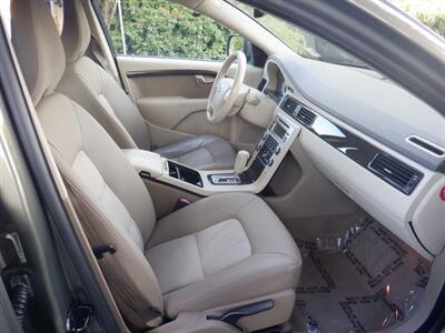 2010 Volvo XC70 3.2   - Photo 19 - Kirkland, WA 98033