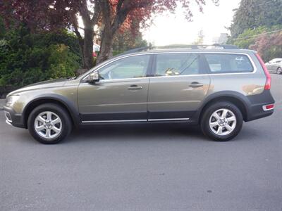 2010 Volvo XC70 3.2   - Photo 2 - Kirkland, WA 98033