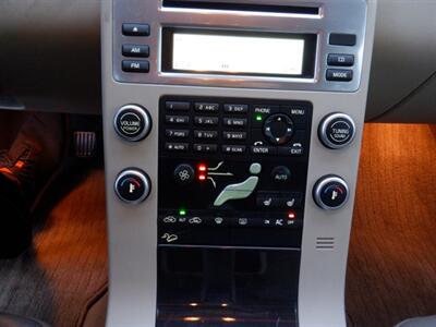 2010 Volvo XC70 3.2 AWD - Photo 12 - Kirkland, WA 98033