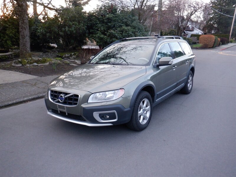 2010 Volvo XC70 3.2 AWD   - Photo 1 - Kirkland, WA 98033