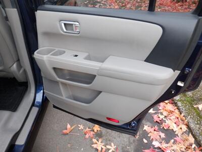 2013 Honda Pilot EX-L   - Photo 17 - Kirkland, WA 98033