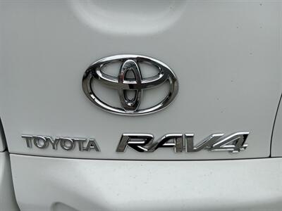 2008 Toyota RAV4 Sport 4X4   - Photo 23 - Kirkland, WA 98033