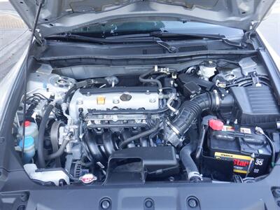 2012 Honda Accord LX   - Photo 20 - Kirkland, WA 98033