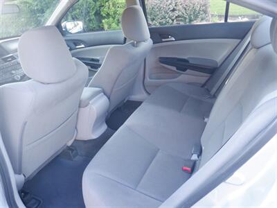 2012 Honda Accord LX   - Photo 14 - Kirkland, WA 98033