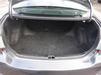 2013 Toyota Corolla S   - Photo 16 - Kirkland, WA 98033