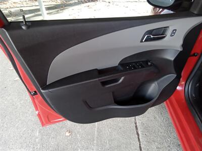 2015 Chevrolet Sonic LTZ Auto - Photo 17 - Kirkland, WA 98033
