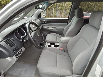 2007 Toyota Tacoma V6 TRD Sport ,6 Speed Manual, 4dr Double Cab 4x4   - Photo 11 - Kirkland, WA 98033