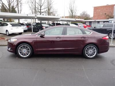 2013 Ford Fusion SE   - Photo 2 - Kirkland, WA 98033