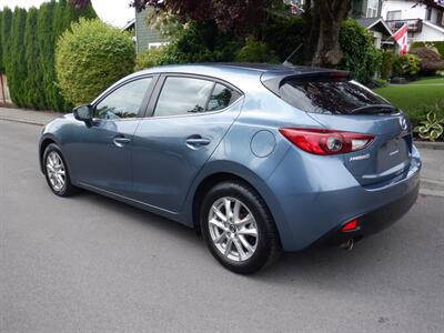2015 Mazda Mazda3 i Touring   - Photo 3 - Kirkland, WA 98033