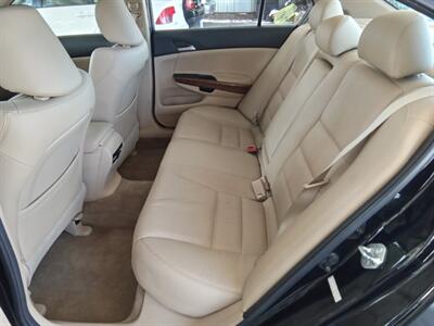 2012 Honda Accord EX-L V6 - Photo 11 - Kirkland, WA 98033