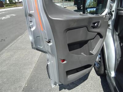 2020 Ford Transit 150 AWD   - Photo 10 - Kirkland, WA 98033