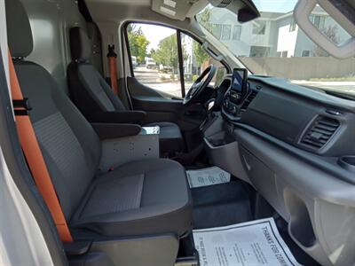 2020 Ford Transit 150 AWD   - Photo 17 - Kirkland, WA 98033