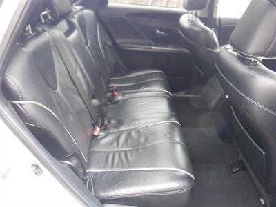 2013 Toyota Venza LE   - Photo 10 - Kirkland, WA 98033