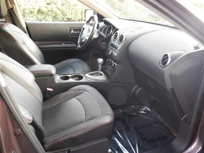2010 Nissan Rogue SL   - Photo 9 - Kirkland, WA 98033