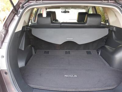 2010 Nissan Rogue SL   - Photo 15 - Kirkland, WA 98033
