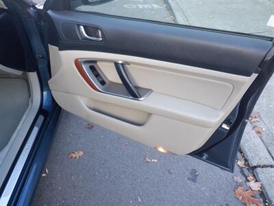 2005 Subaru Legacy 2.5 GT Limited   - Photo 12 - Kirkland, WA 98033