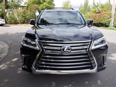 2017 Lexus LX 570   - Photo 8 - Kirkland, WA 98033