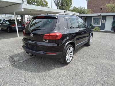 2012 Volkswagen Tiguan S 4Motion   - Photo 5 - Kirkland, WA 98033