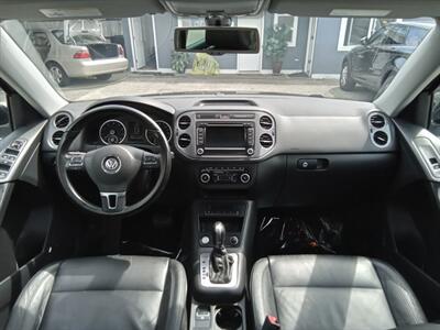 2012 Volkswagen Tiguan S 4Motion   - Photo 24 - Kirkland, WA 98033