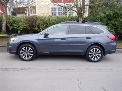 2016 Subaru Outback 2.5i Limited   - Photo 2 - Kirkland, WA 98033
