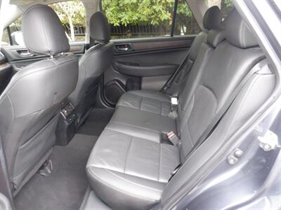 2016 Subaru Outback 2.5i Limited   - Photo 22 - Kirkland, WA 98033