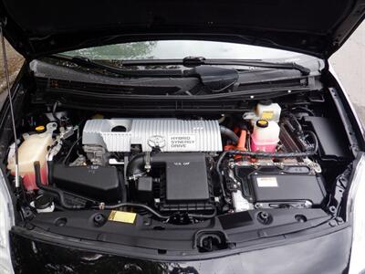 2013 Toyota Prius TWO   - Photo 13 - Kirkland, WA 98033