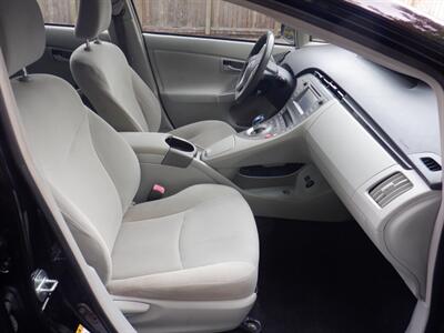 2013 Toyota Prius TWO   - Photo 10 - Kirkland, WA 98033