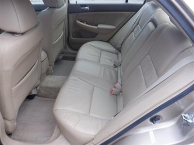 2004 Honda Accord EX V-6   - Photo 10 - Kirkland, WA 98033