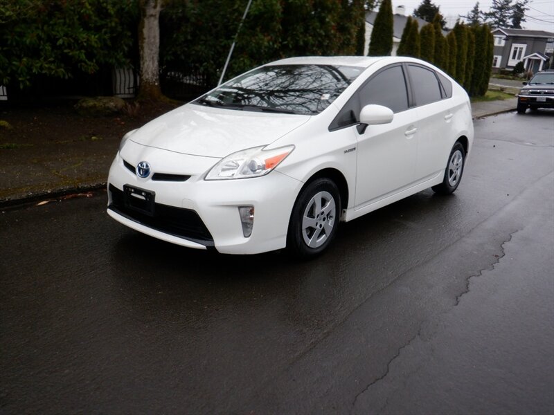 2013 Toyota Prius Two   - Photo 1 - Kirkland, WA 98033