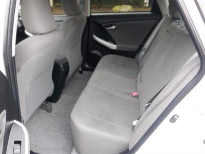 2013 Toyota Prius Two   - Photo 10 - Kirkland, WA 98033