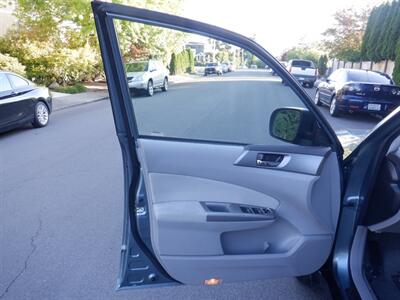2009 Subaru Forester 2.5 X L.L. Bean   - Photo 12 - Kirkland, WA 98033