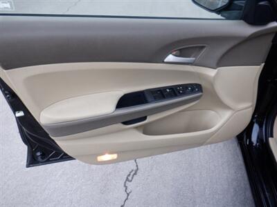 2008 Honda Civic LX   - Photo 14 - Kirkland, WA 98033