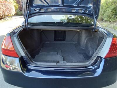 2007 Honda Accord EX-L   - Photo 12 - Kirkland, WA 98033
