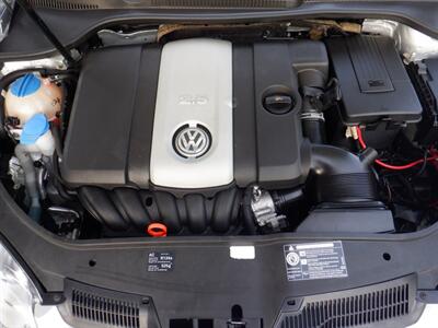 2007 Volkswagen Rabbit   - Photo 12 - Kirkland, WA 98033