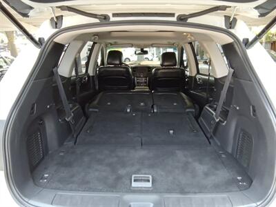 2015 Nissan Pathfinder S    AWD   - Photo 9 - Kirkland, WA 98033