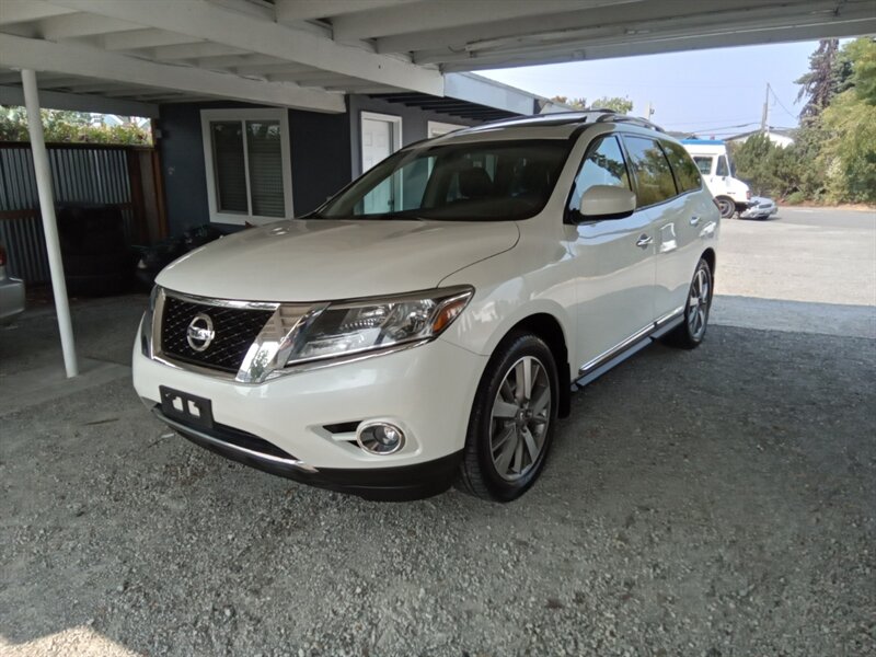 2015 Nissan Pathfinder S    AWD  